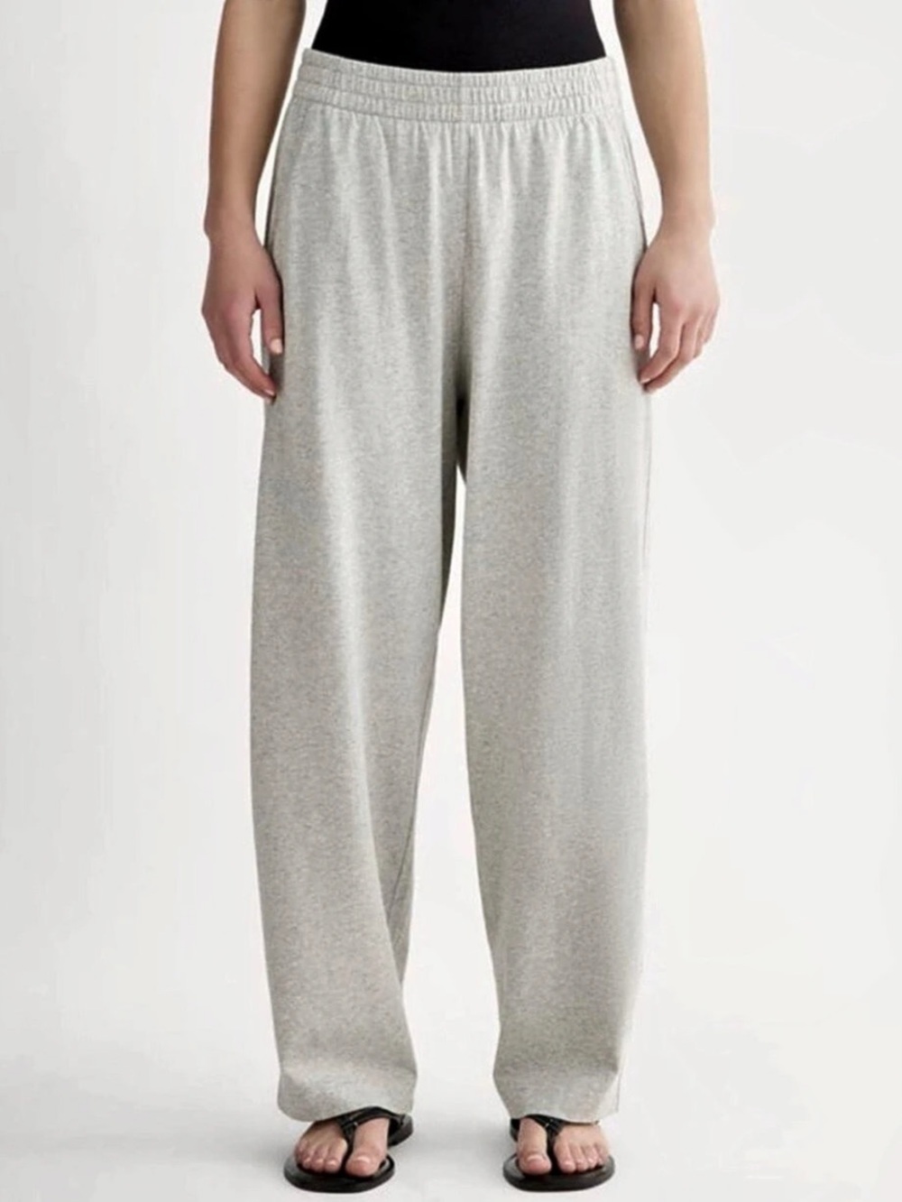 Everlane “off duty” barrel pant